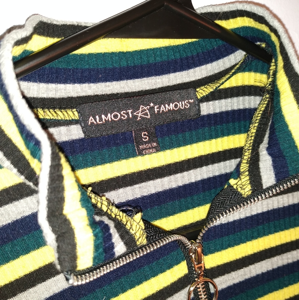 Zumiez Quarter Zip Turtleneck - Picture 3 of 4